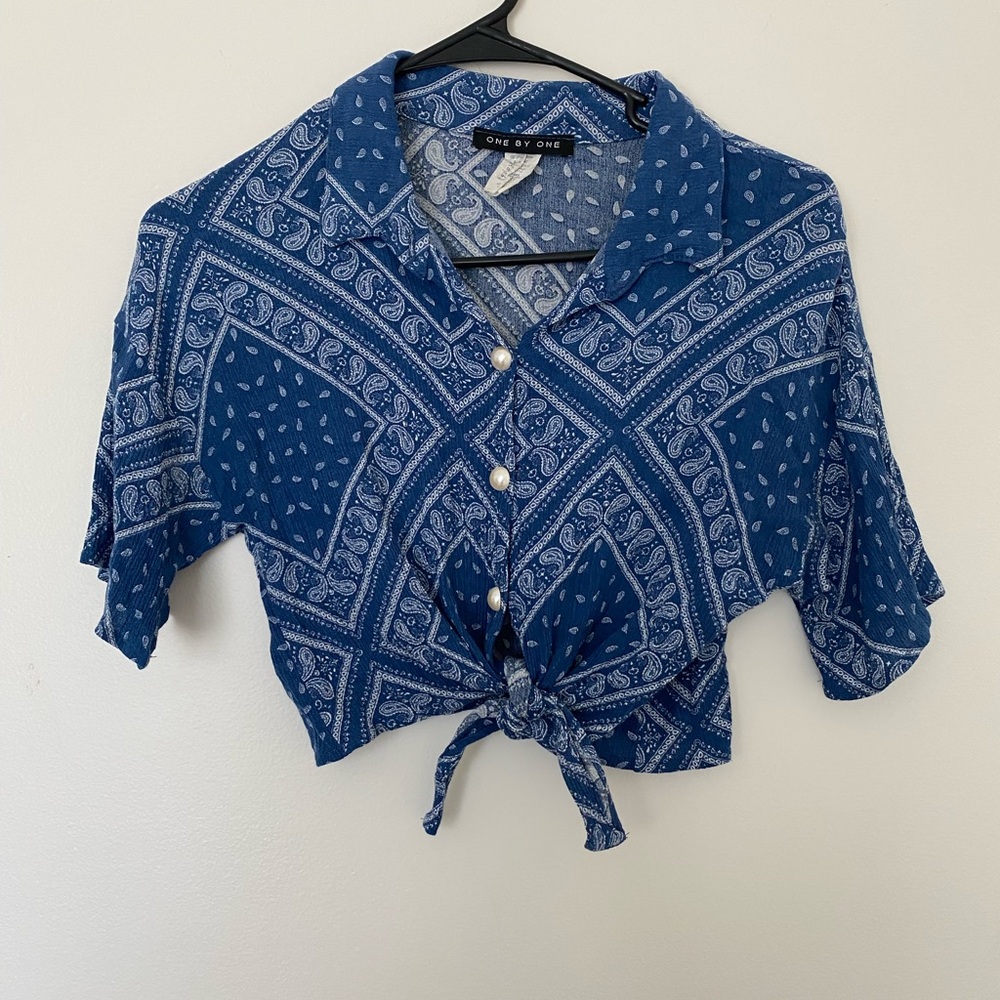 Vintage bandana crop tie top
